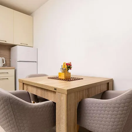 Апартамент Modern 1bd In Heart Of By Flat Mаnager Пловдив